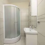 بيت للعطل In - Riviera 8258 زادار