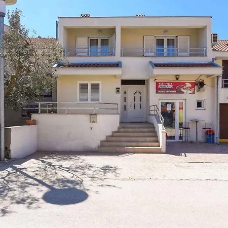 In Zadar/zadar Riviera 8258 Holiday home Bokanjac