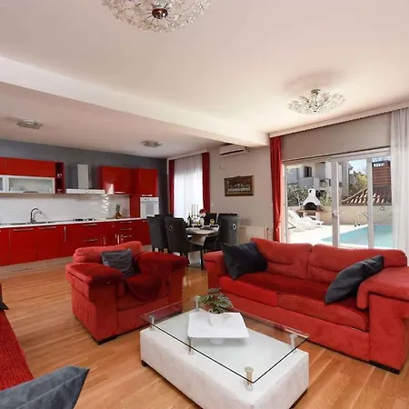 Holiday home In Zadar/zadar Riviera 8258 Bokanjac